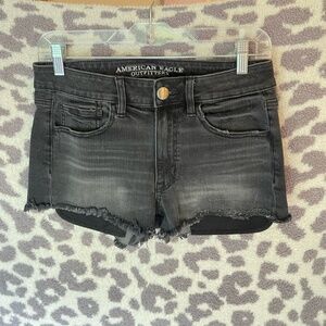 American Eagle black jean shorts - 6